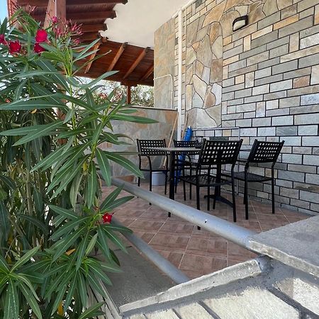 Villa Kostas Accommodations - Vrasná Zewnętrze zdjęcie